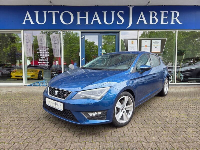 Blau Gebraucht 2015 Seat Leon FR Limousine | 13.489 € (Fairer Preis) - Bild 1/4