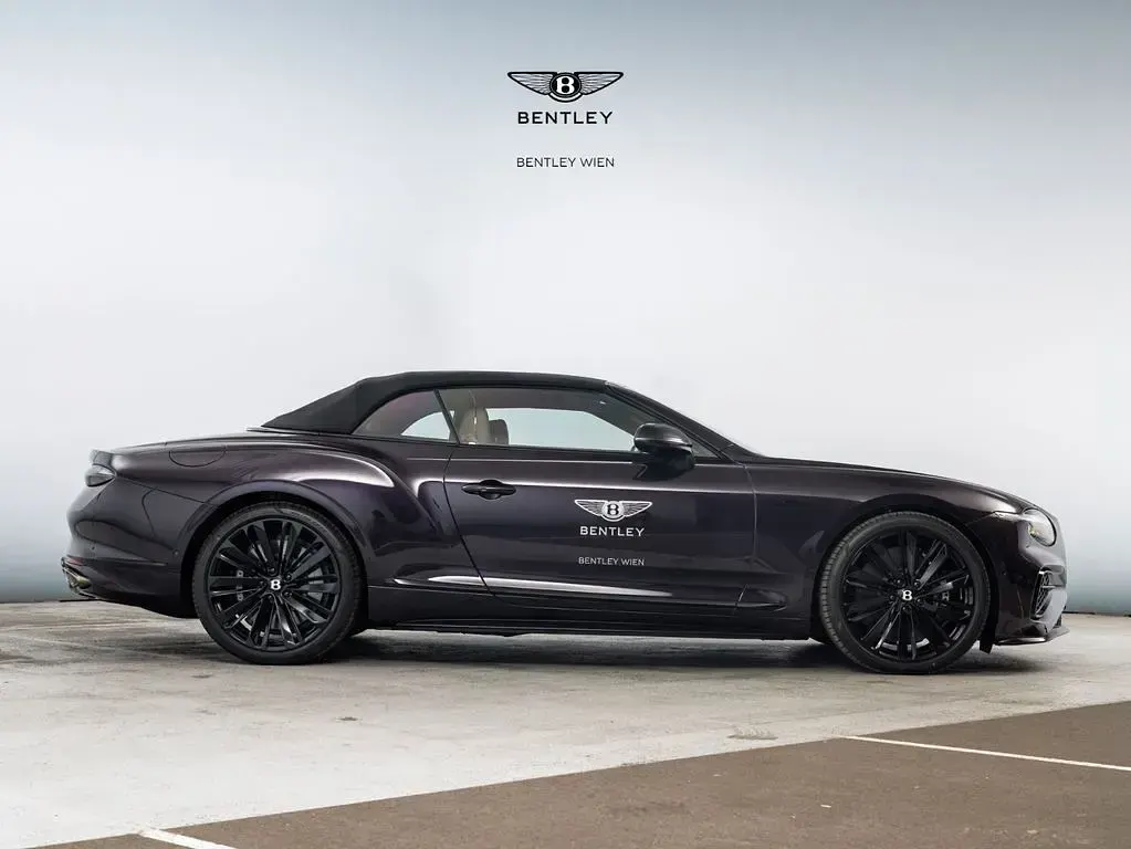Gebraucht Bentley Continental 782 PS (575 kW) 2026 Violett Cabrio