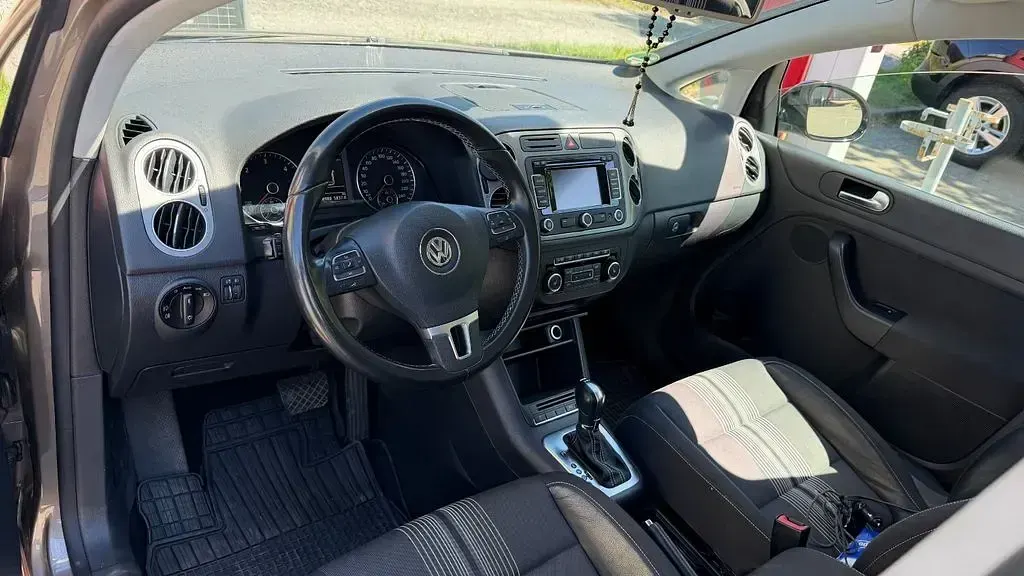 Gebraucht VW Golf Plus Cross Match 105 PS (77 kW) 2012 Van / Kleinbus