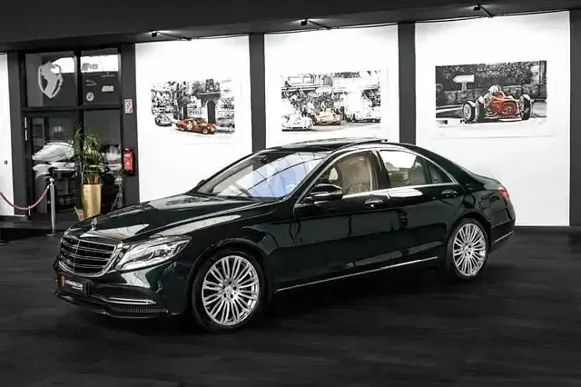 Gebraucht Mercedes S560 469 PS (344 kW) 2017 Grün Limousine