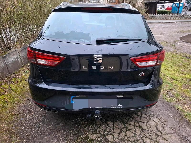 Gebraucht Seat Leon FR 150 PS (110 kW) 2016 Schwarz Kombi