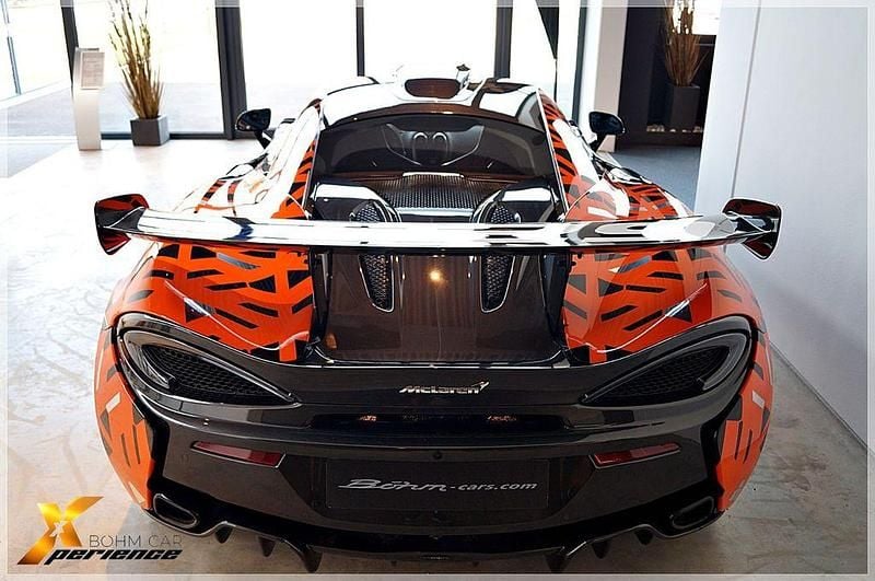 Gebraucht McLaren 620R 620 PS (456 kW) 2021 Schwarz Coupé
