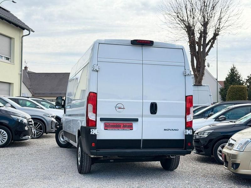 Gebraucht Opel Movano 140 PS (102 kW) 2024 Weiß Van