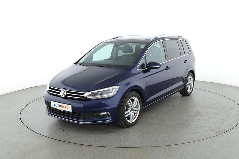 Blau Gebraucht 2017 VW Touran Highline Van / Kleinbus | 23.630 € (Fairer Preis) - Bild 1/3
