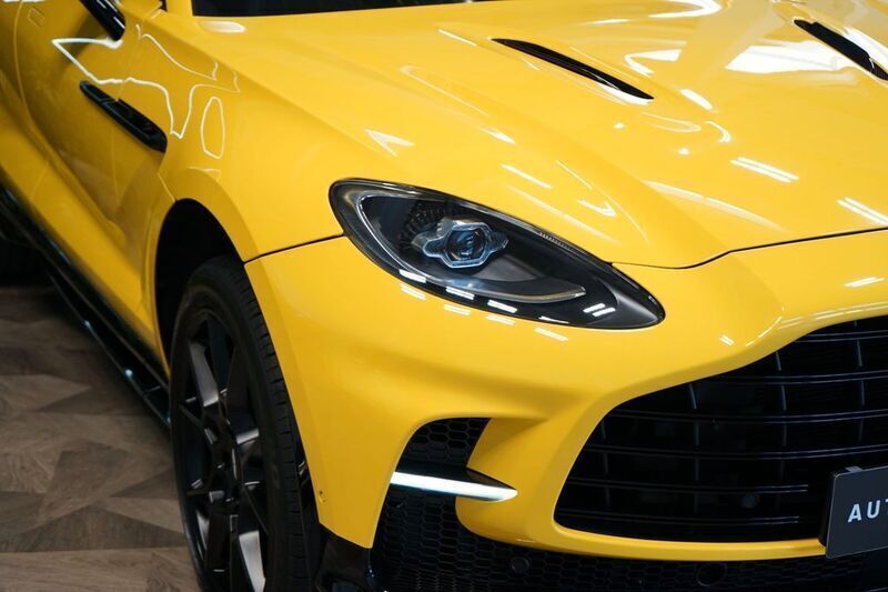 Gebraucht Aston Martin DBX 707 707 PS (519 kW) 2023 Gelb SUV