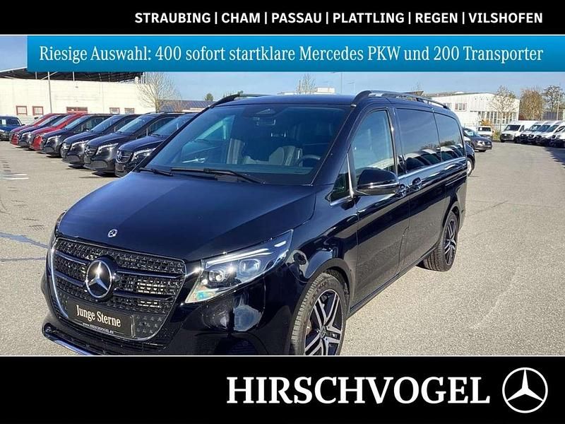 Obsidianschwarz metallic Gebraucht 2025 Mercedes V300 Avantgarde Van / Kleinbus | 88.900 € (Etwas zu teuer) - Bild 1/4
