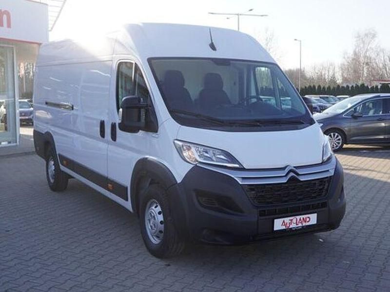 Gebraucht Citroën Jumper 140 PS (102 kW) 2023 Weiß Van / Kleinbus