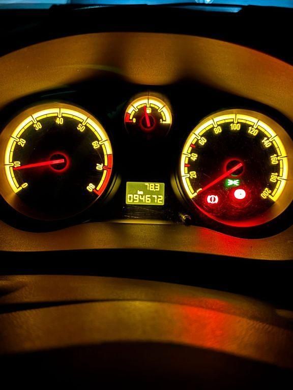 Gebraucht Opel Corsa Selection 60 PS (44 kW) 2009 Rot Kleinwagen