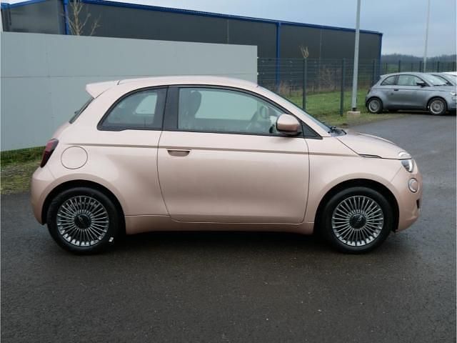 Gebraucht Fiat 500e Icon 86 kW (118 PS) 2022 Rosegold metallic Kleinwagen
