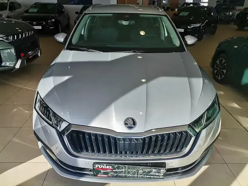 Gebraucht Skoda Octavia Style 150 PS (110 kW) 2022 Silber Kombi