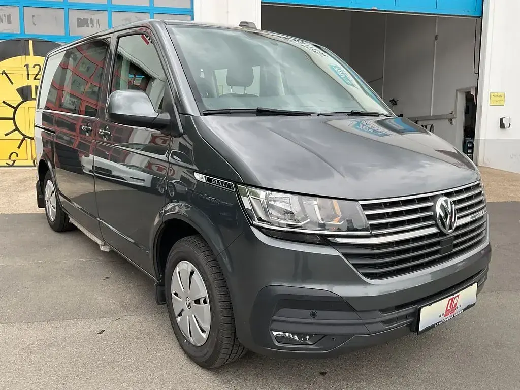 Gebraucht VW Caravelle 255 PS (187 kW) 2021 Grau Van