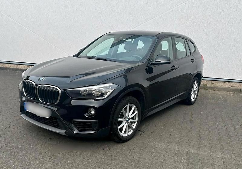 Gebraucht BMW X1 150 PS (110 kW) 2016 Schwarz SUV