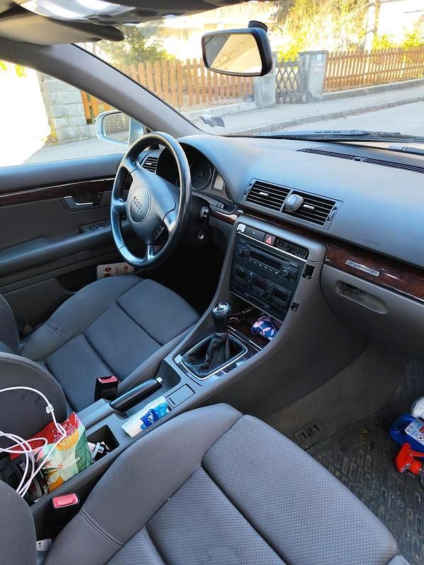 Gebraucht Audi A4 Basis 220 PS (161 kW) 2002 Limousine