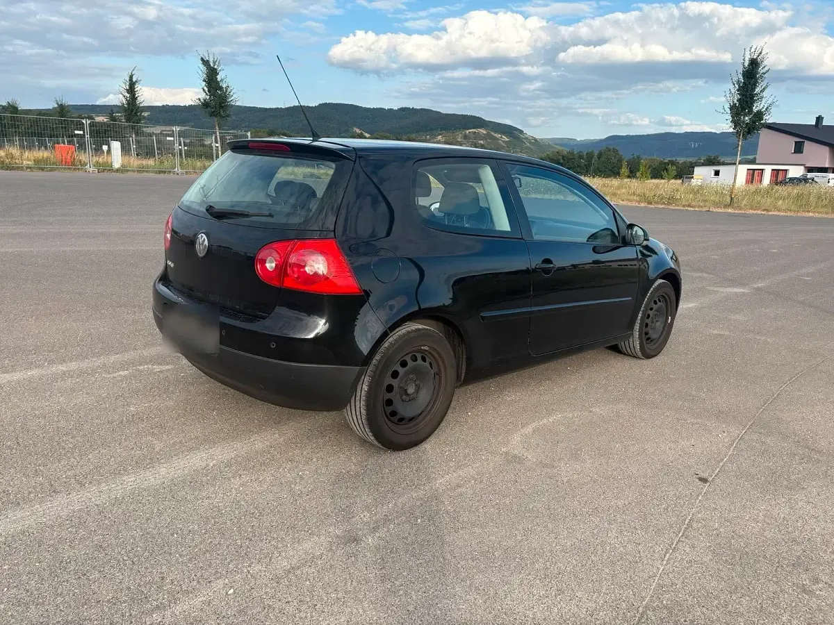 Gebraucht VW Golf VI 80 PS (58 kW) 2008 Schwarz Kleinwagen