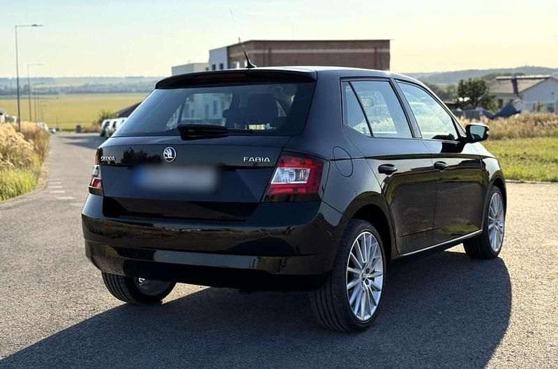 Gebraucht Skoda Fabia Drive 105 PS (77 kW) 2017 Schwarz Limousine