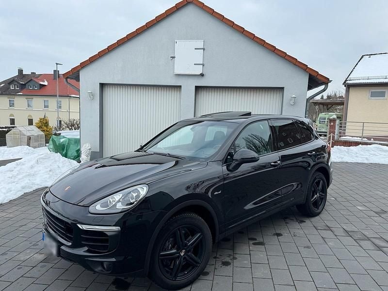 Gebraucht Porsche Cayenne 239 PS (175 kW) 2016 Schwarz SUV