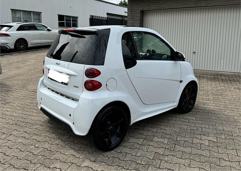 Weiß Gebraucht 2013 Smart ForTwo Coupé Kleinwagen | 4.350 € (Fairer Preis) - Bild 1/4
