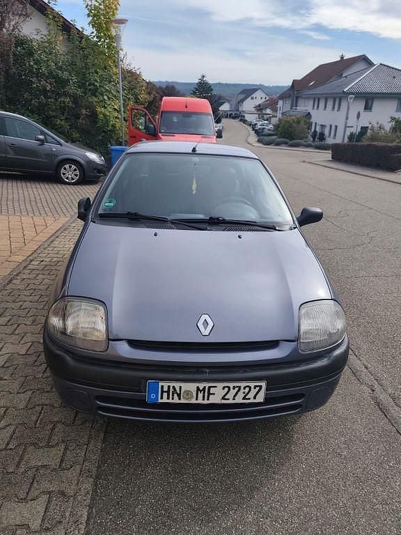 Gebraucht Renault Clio II Authentique 58 PS (42 kW) 1999 Grau Limousine