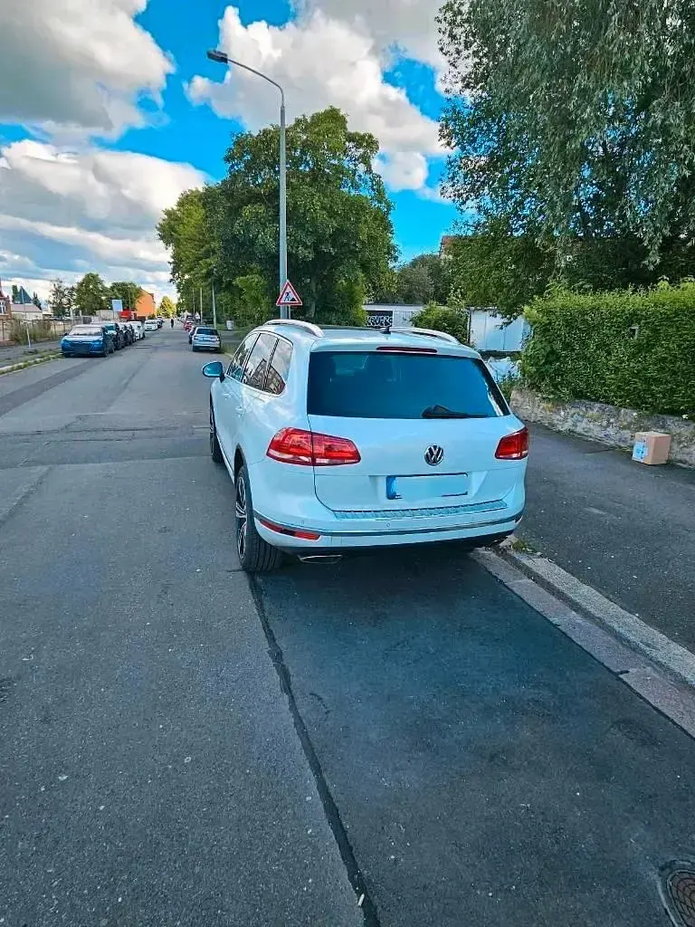 Gebraucht VW Touareg Exclusive 340 PS (250 kW) 2015 Andere farben SUV
