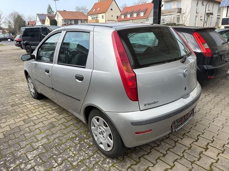Gebraucht Fiat Punto Dynamic 60 PS (44 kW) 2004 Grau Kleinwagen