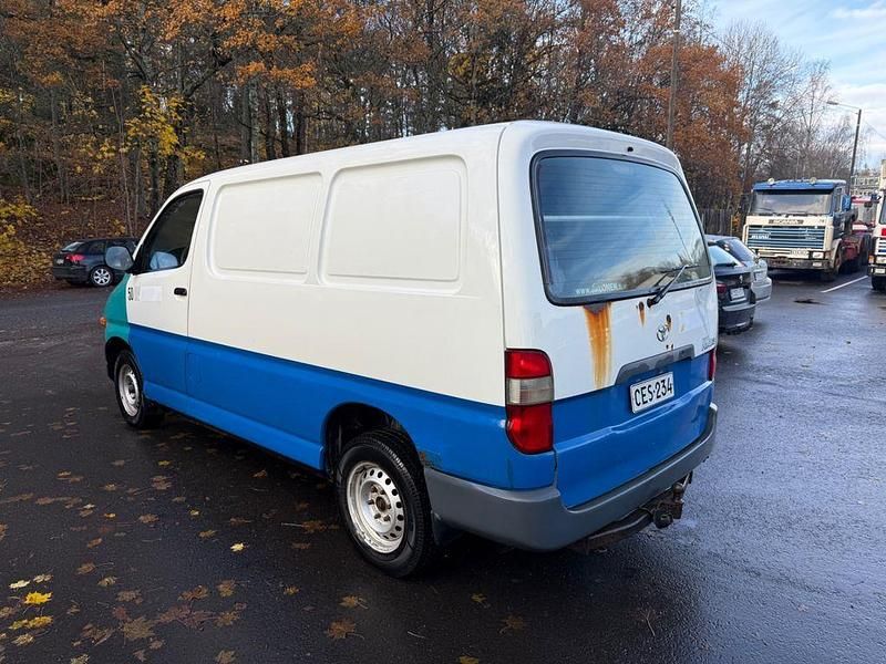 Gebraucht Toyota HiAce 2001 Weiß Van