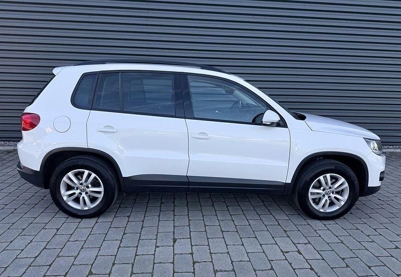 Gebraucht VW Tiguan Trendline 160 PS (117 kW) 2012 Weiß SUV
