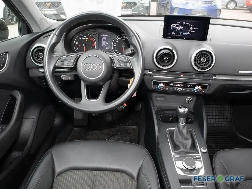 Używany Audi A3 Design 116 KM (85 kW) 2019 Czarny Sedan/Limuzyna