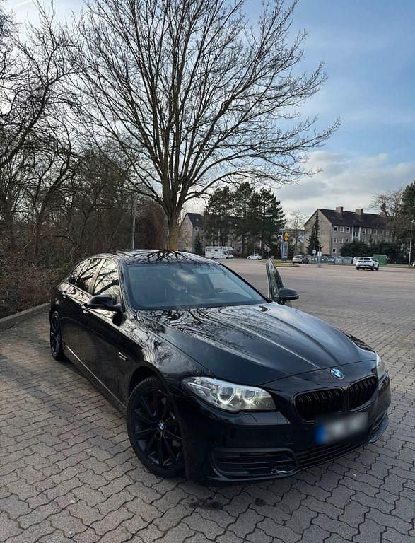 Gebraucht BMW 520 184 PS (135 kW) 2013 Schwarz Limousine