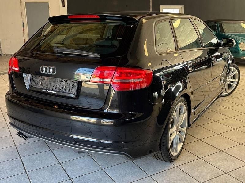 Gebraucht Audi S3 Comfort 265 PS (194 kW) 2012 Schwarz Kleinwagen