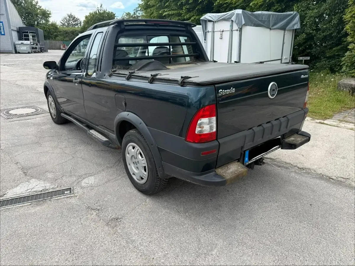 Gebraucht Fiat Strada 84 PS (61 kW) 2007 Grün