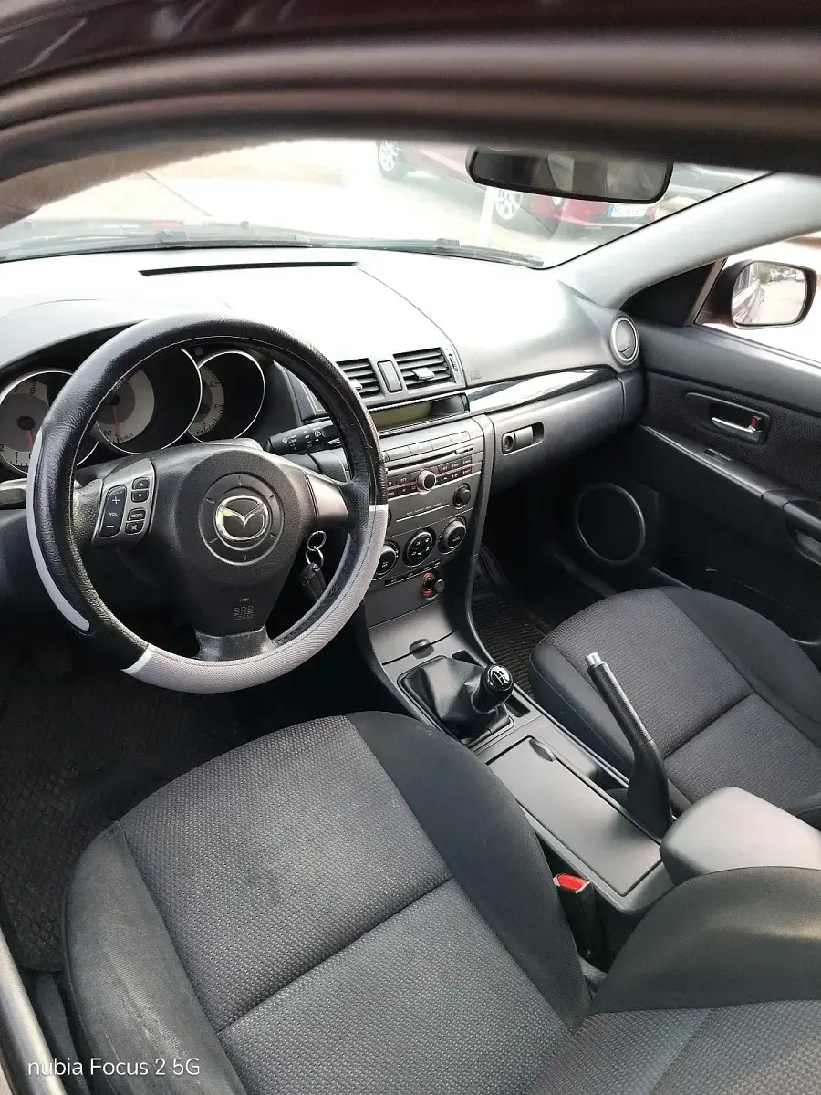 Gebraucht Mazda 3 105 PS (77 kW) 2007 Andere farben Kombi