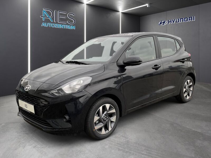 Schwarz Neu 2025 Hyundai i10 Trend Kleinwagen | 17.210 € (Fairer Preis) - Bild 1/4