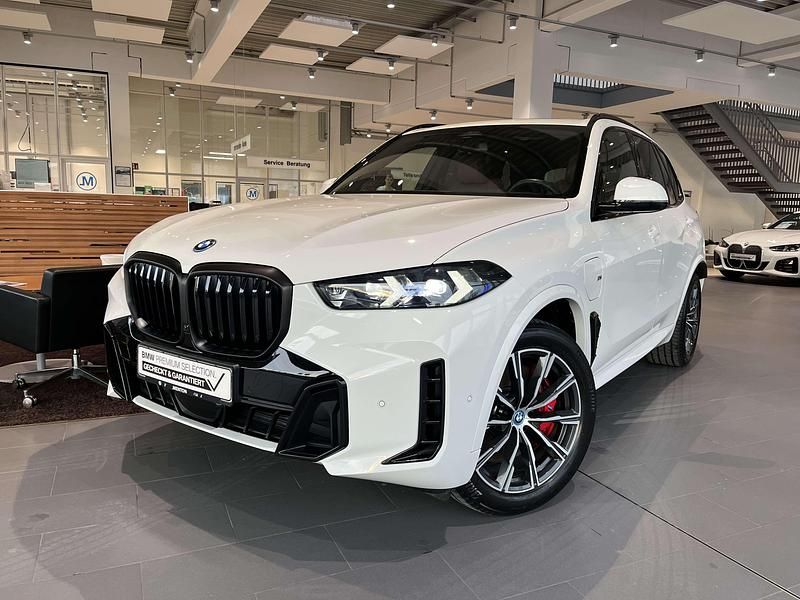 Gebraucht BMW X5 Shadowline 313 PS (230 kW) 2025 Weiß SUV