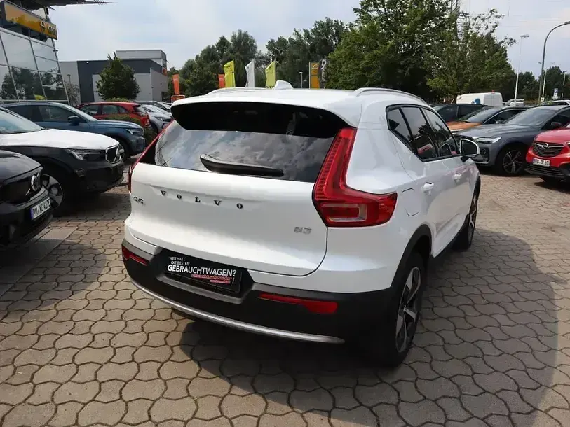 Gebraucht Volvo XC40 Core 2024 Weiss SUV