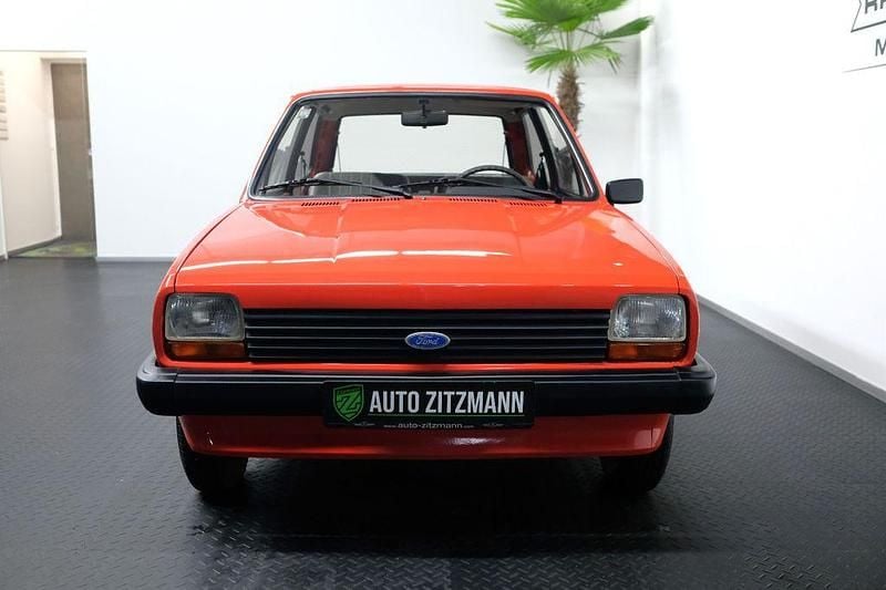 Gebraucht Ford Fiesta 45 PS (33 kW) 1983 Rot Kleinwagen
