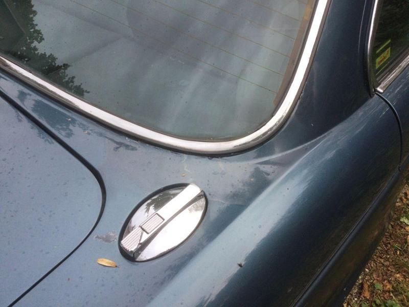 Gebraucht Jaguar XJ12 295 PS (216 kW) 1986 Blau Limousine