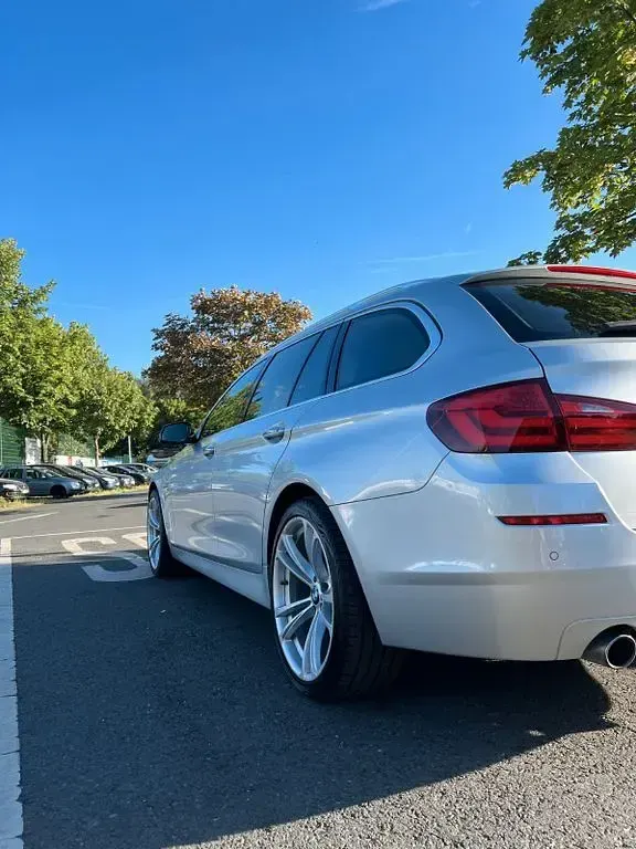 Gebraucht BMW 535 313 PS (230 kW) 2012 Silber Kombi