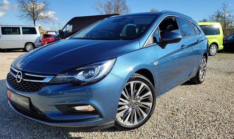 Gebraucht Opel Astra Innovation 160 PS (117 kW) 2016 Blau Kombi