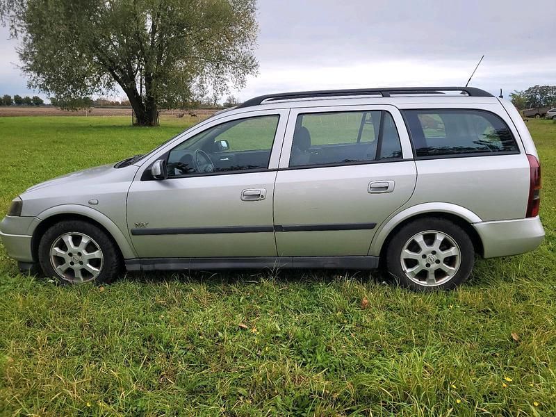 Gebraucht Opel Astra 2003 Silber Kombi