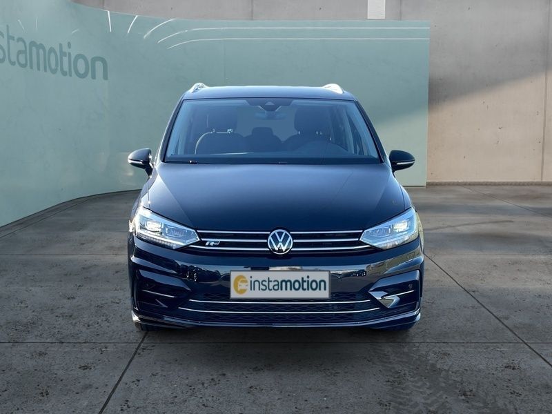 Gebraucht VW Touran Highline 150 PS (110 kW) 2024 Schwarz Van / Kleinbus