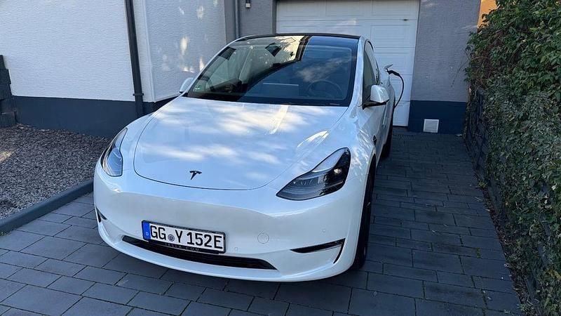 Gebraucht Tesla Model Y Long Range AWD 366 kW (498 PS) 2021 Weiß SUV