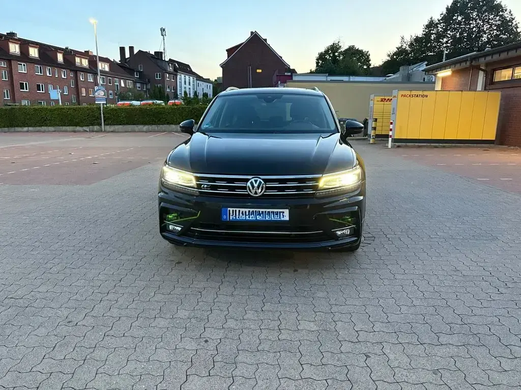Gebraucht VW Tiguan 239 PS (175 kW) 2019 Schwarz SUV