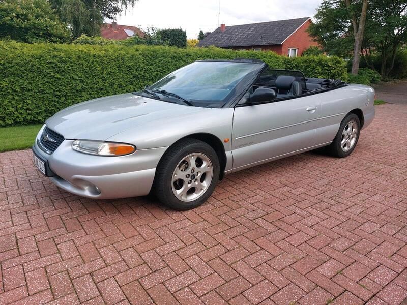 Silber Gebraucht 2000 Chrysler Stratus Cabrio | 2.599 € - Bild 1/4