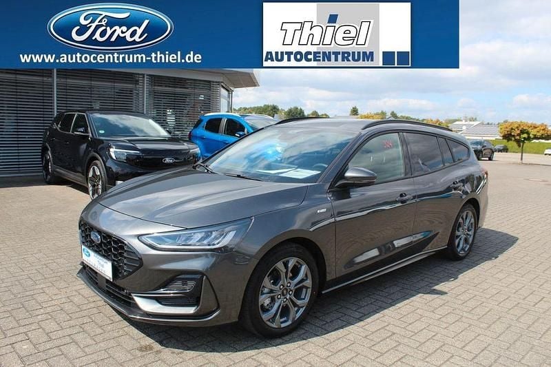 Neu Ford Focus ST-Line X 155 PS (114 kW) 2025 Grau Limousine