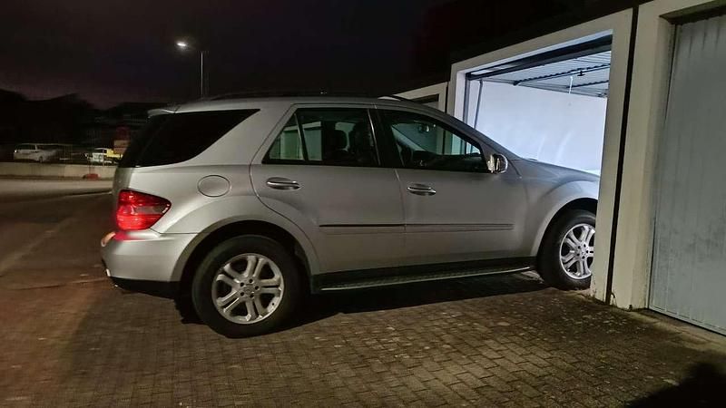 Gebraucht Mercedes ML320 Edition 224 PS (164 kW) 2007 SUV