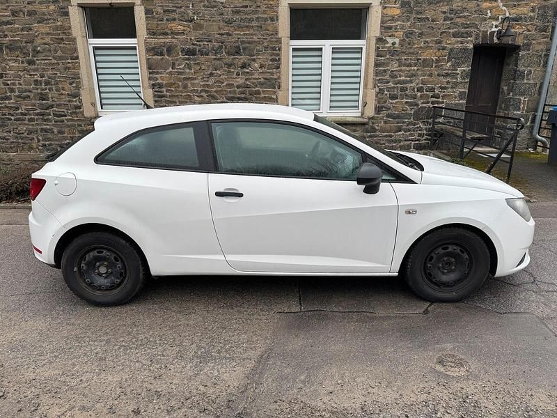 Gebraucht Seat Ibiza 59 PS (43 kW) 2012 Weiß Kleinwagen