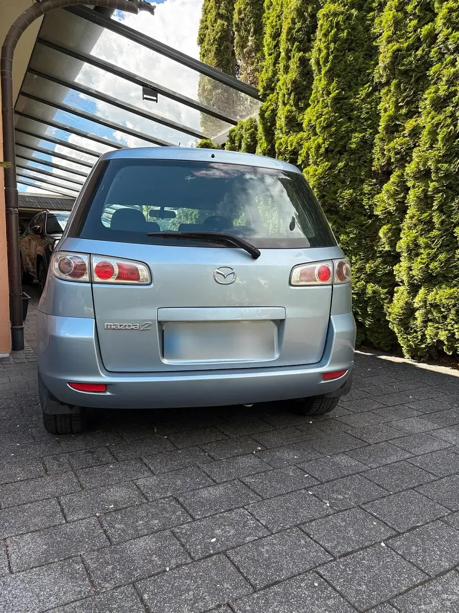 Gebraucht Mazda 2 80 PS (58 kW) 2007 Blau Kleinwagen