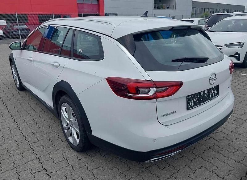 Gebraucht Opel Insignia Country Tourer Basis 209 PS (153 kW) 2020 Weiß Kombi
