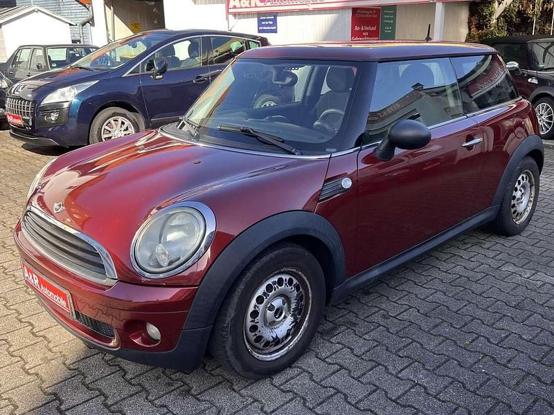 Gebraucht Mini ONE 75 PS (55 kW) 2009 Nightfire red metallic Kleinwagen