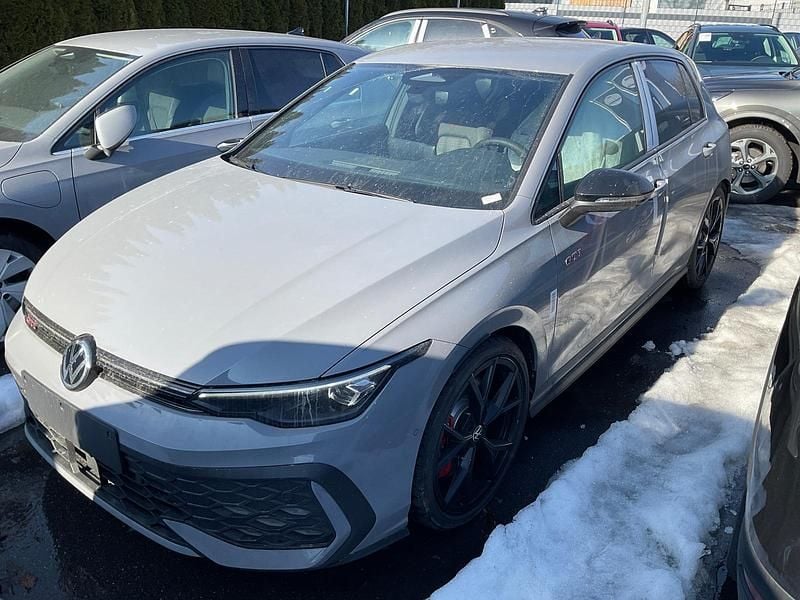 Neu VW Golf VIII Style 265 PS (194 kW) 2026 Mondsteingrau Limousine